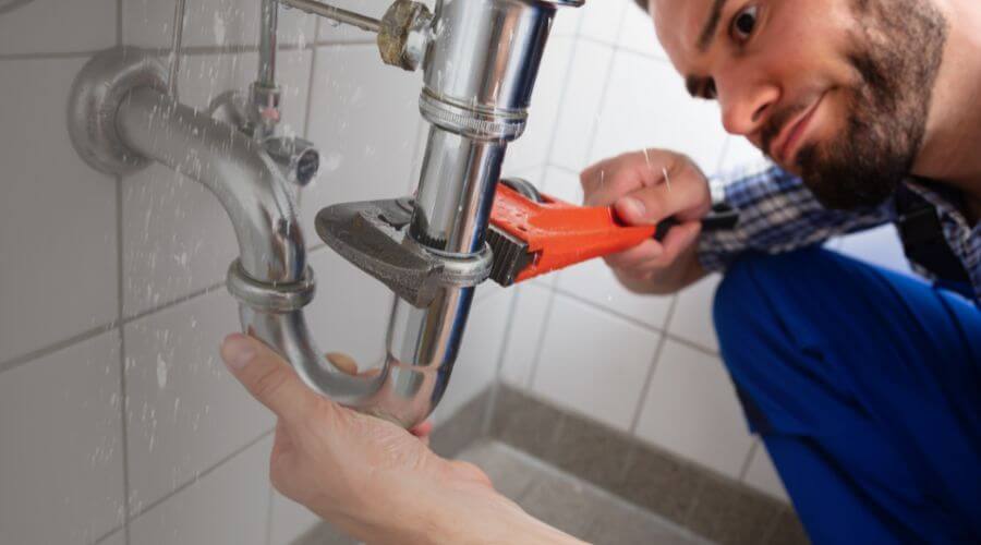 Professional bathroom faucet installation in Riverside, IL